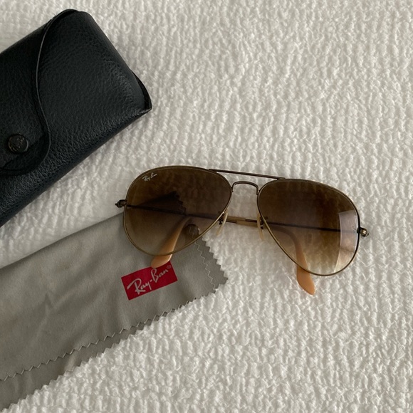 Ray-Ban Accessories - Ray Ban Aviatior Sunglasses